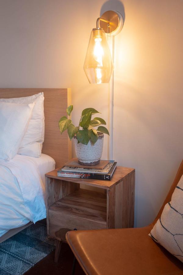 Апартаменти Inquirer Studio, Private Studio, Center City, Contactless Check-In Філадельфія Екстер'єр фото